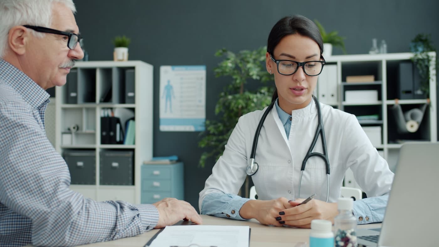 Doctor and patient in unhurried conversation